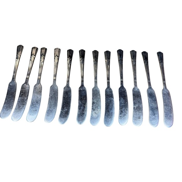 Court Silver Plate Other - Court Silver Plate Fleur de Lis Butter Spreaders Set of 12 Vintage Flatware